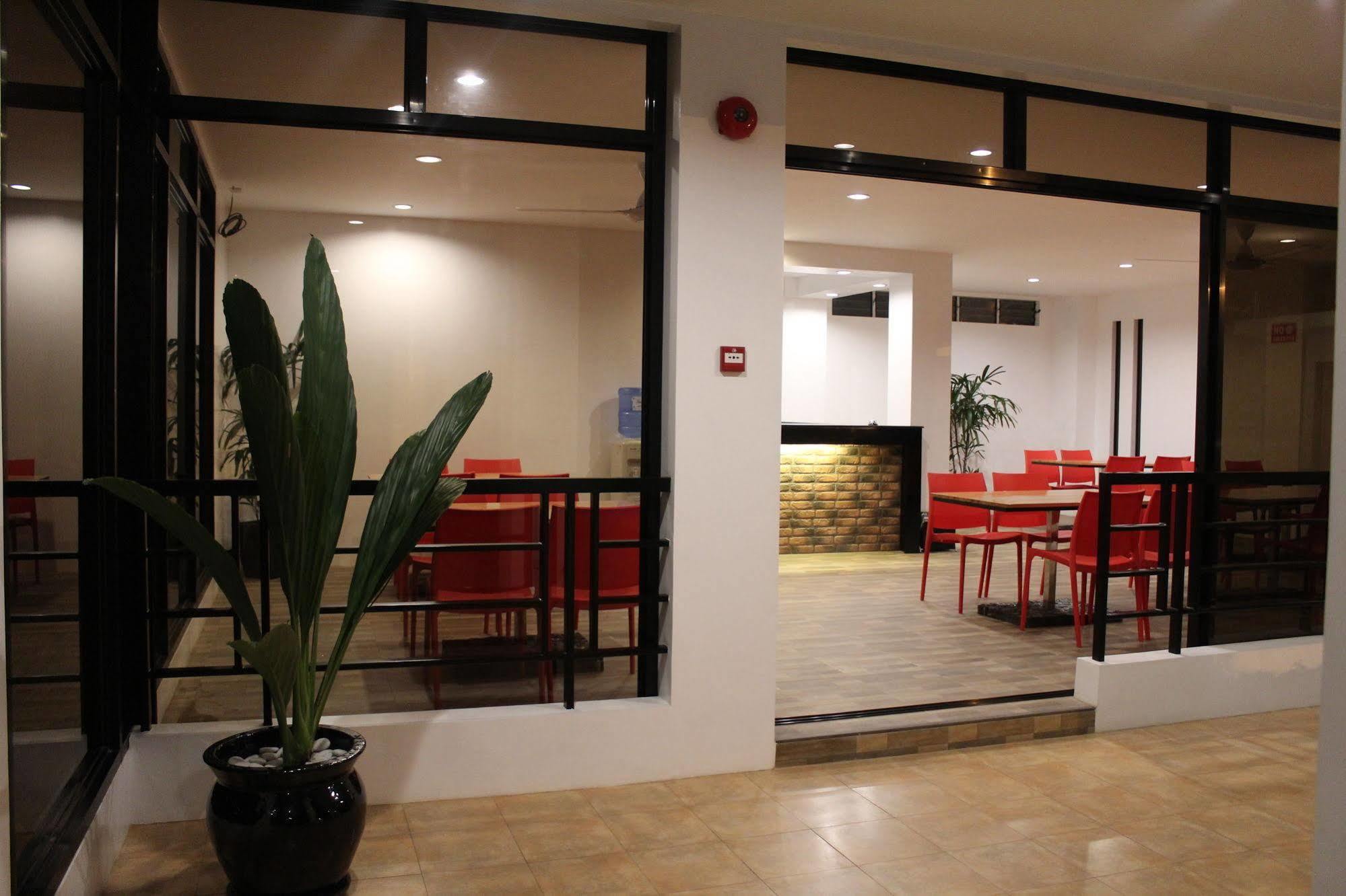 Be-Ing Suites Davao City Exterior foto